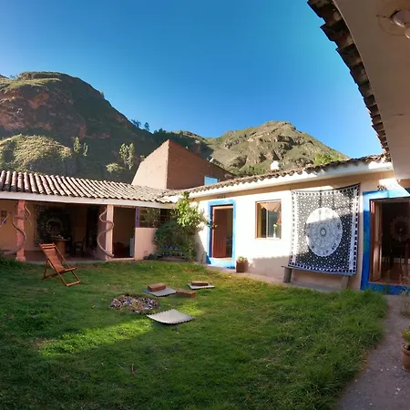 Tayta Wasi Guest House Pisac Exterior photo